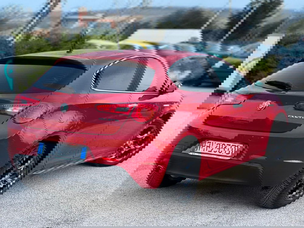 Alfa Romeo Giulietta usata a Matera (8)