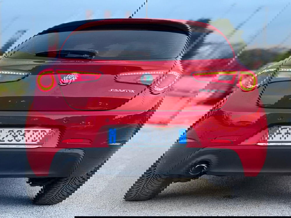 Alfa Romeo Giulietta usata a Matera (9)