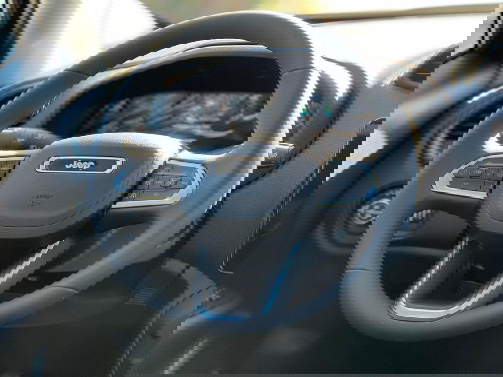 Jeep Renegade nuova a Matera (17)