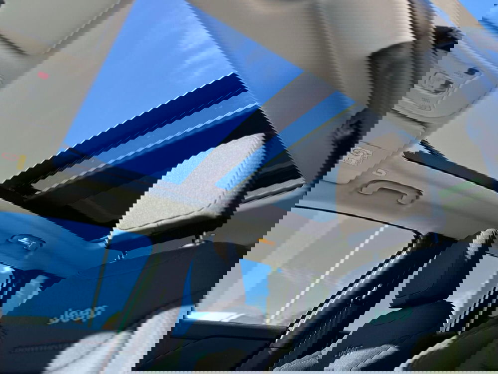 Jeep Renegade nuova a Matera (19)