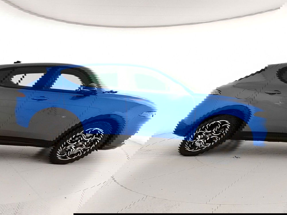 Alfa Romeo Tonale usata a Caserta (7)