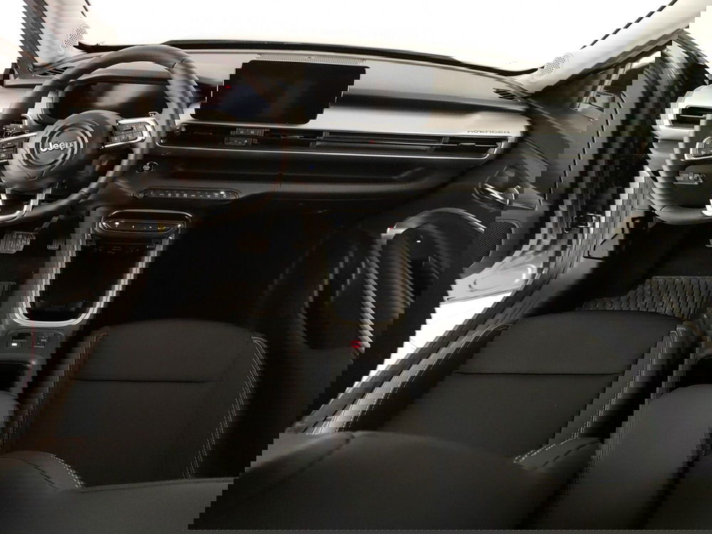 Jeep Avenger usata a Caserta (15)