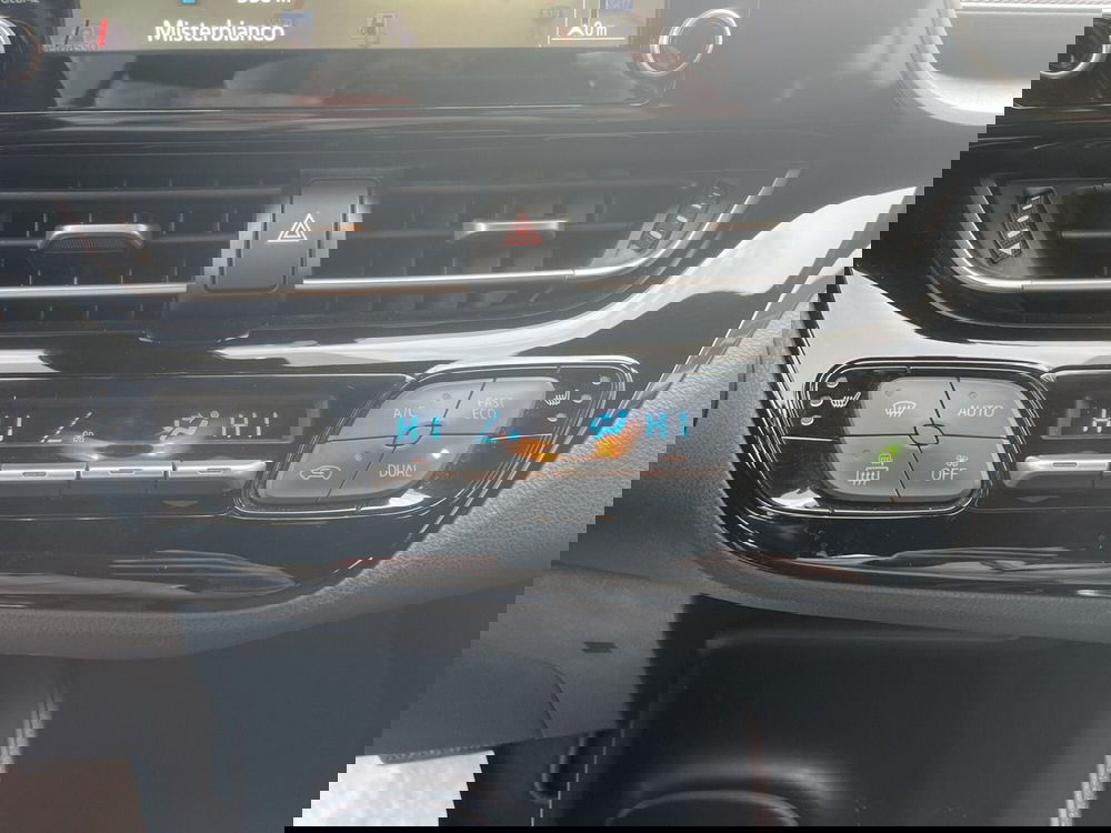 Toyota Toyota C-HR usata a Catania (15)