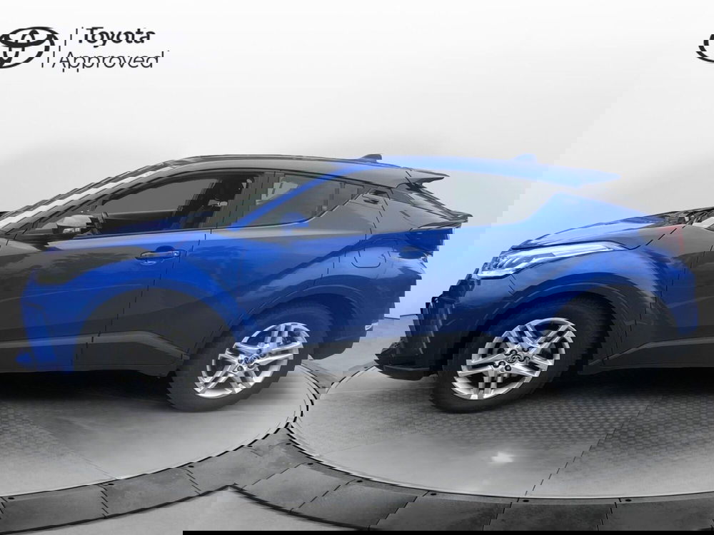 Toyota Toyota C-HR usata a Catania (3)