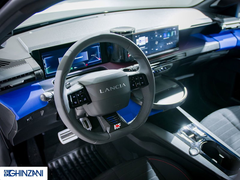 Lancia Ypsilon nuova a Bergamo (11)