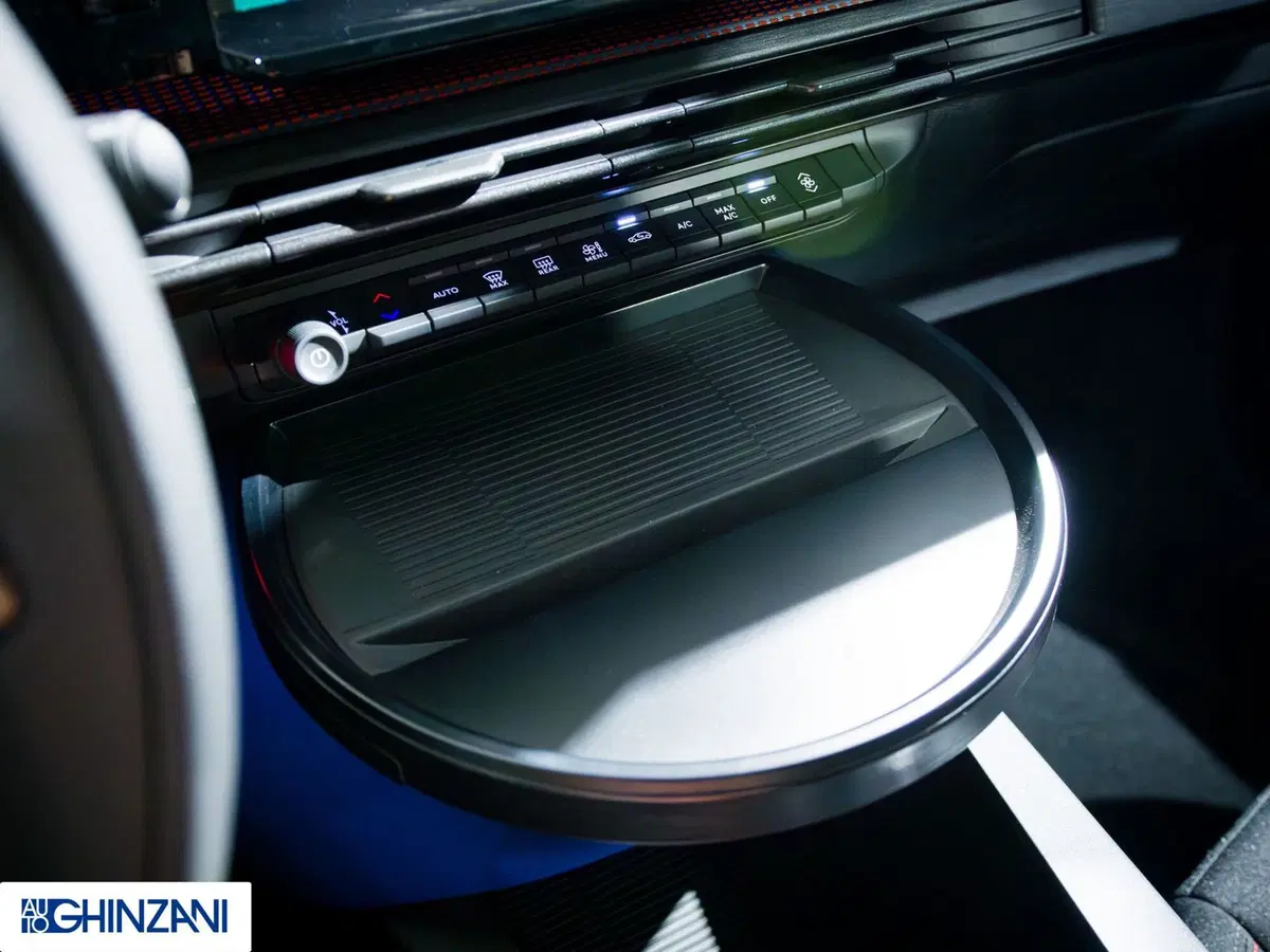Lancia Ypsilon nuova a Bergamo (15)
