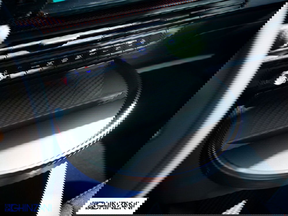 Lancia Ypsilon nuova a Bergamo (15)