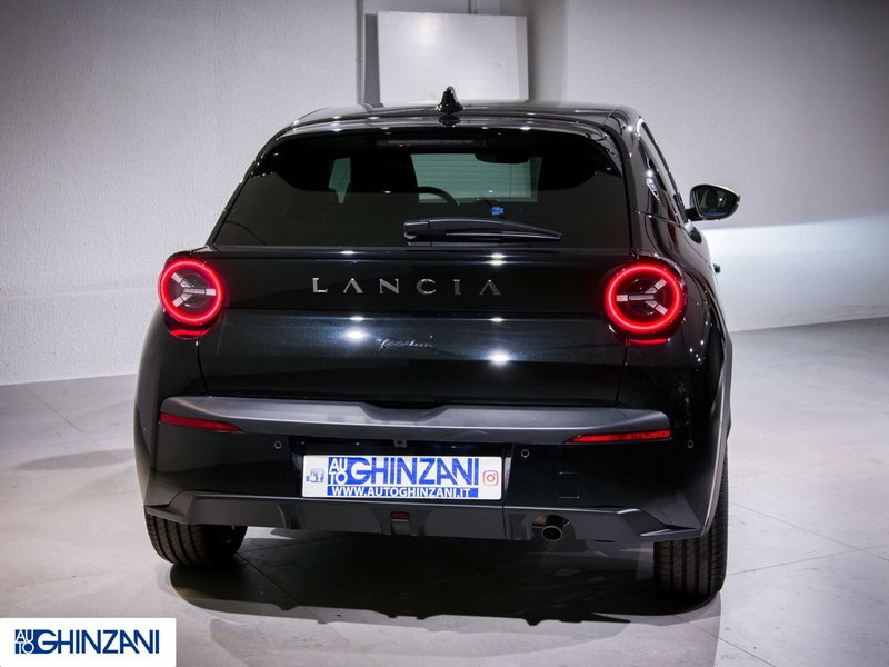 Lancia Ypsilon nuova a Bergamo (6)