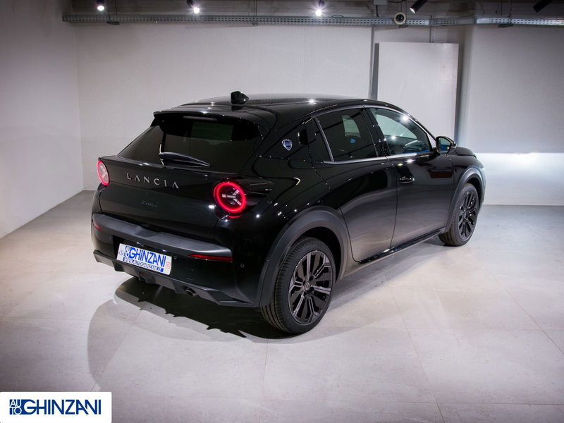 Lancia Ypsilon nuova a Bergamo (7)