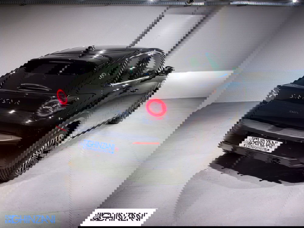 Lancia Ypsilon nuova a Bergamo (8)