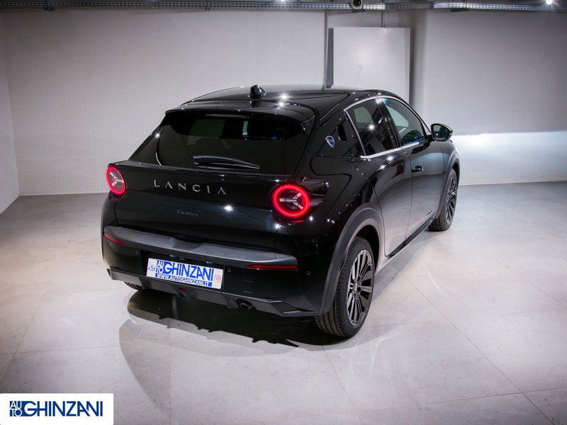 Lancia Ypsilon nuova a Bergamo (8)