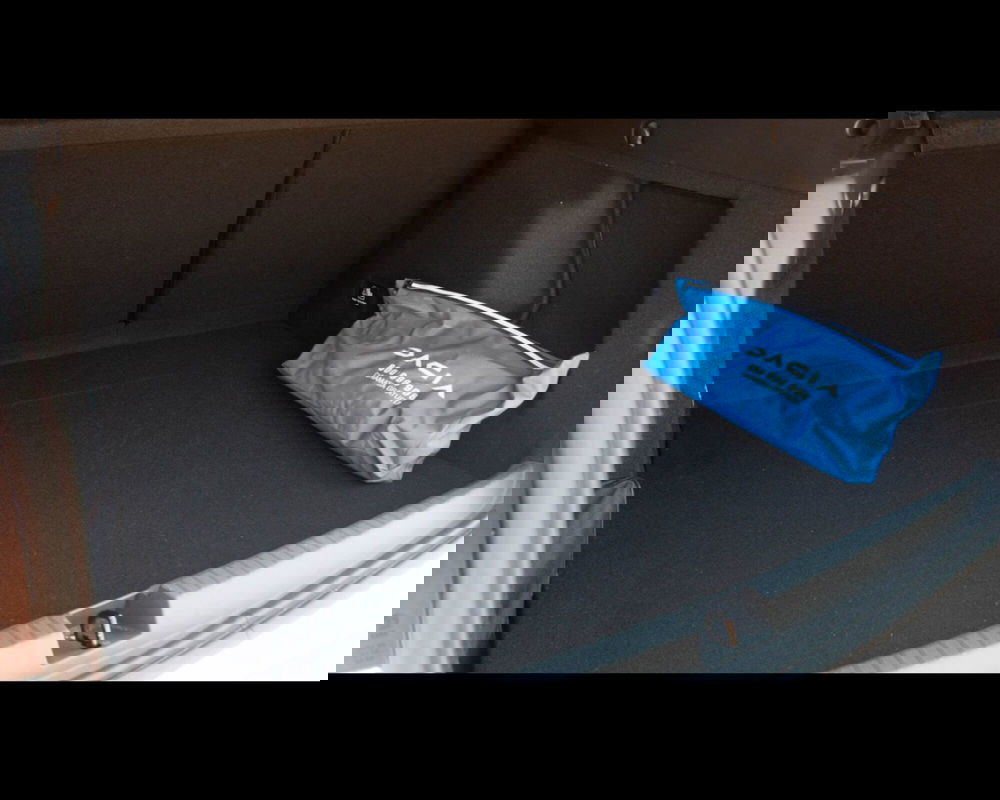 Dacia Duster usata a Treviso (15)