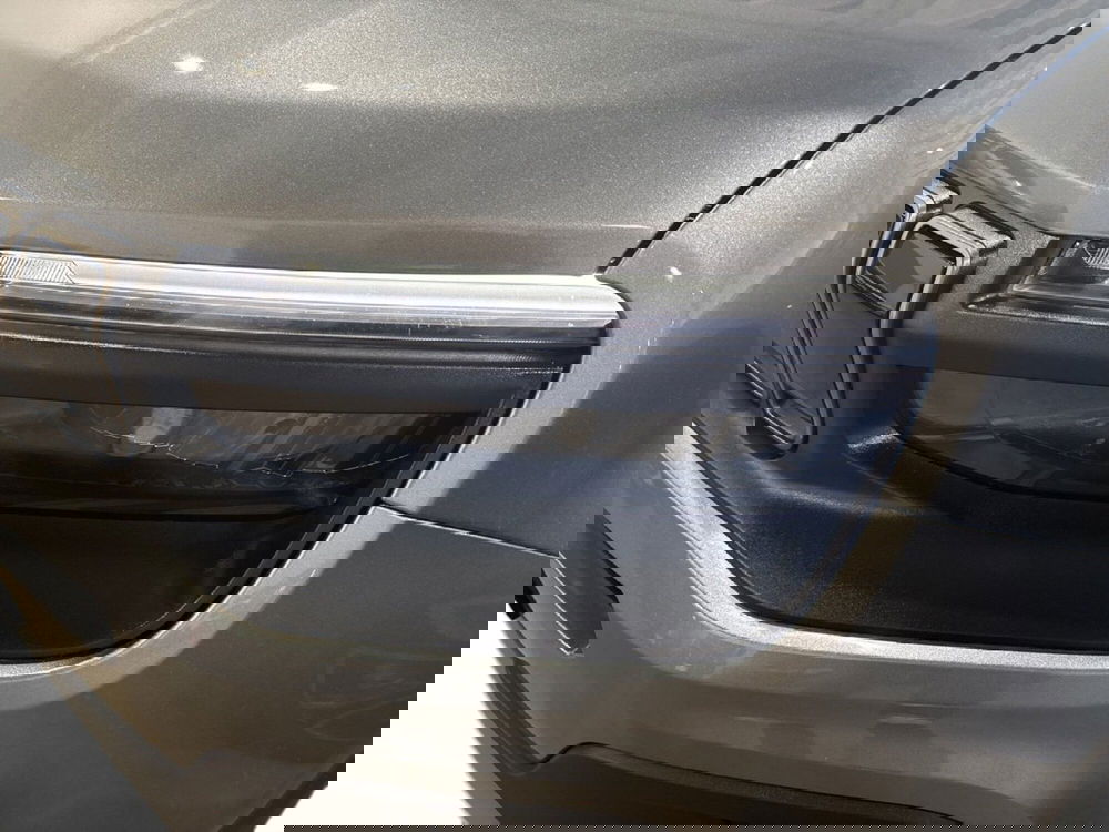 Jeep Avenger nuova a Caltanissetta (16)