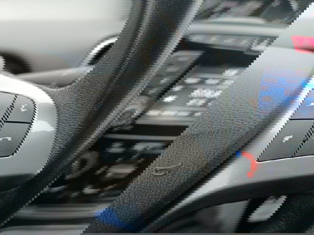 Lancia Ypsilon usata a Bologna (17)