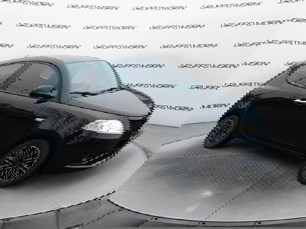 Lancia Ypsilon usata a Bologna (3)