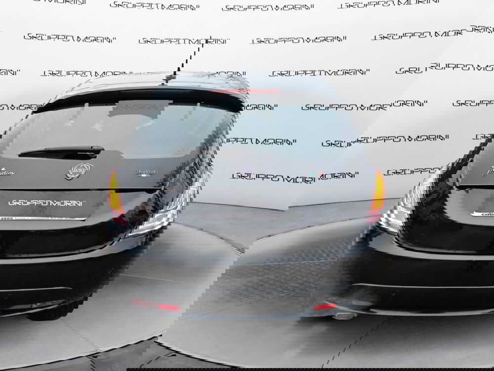 Lancia Ypsilon usata a Bologna (4)