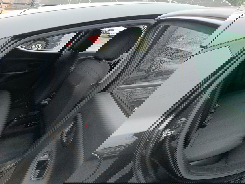 Lancia Ypsilon usata a Bologna (8)