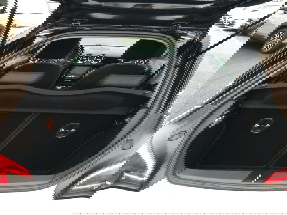 Opel Adam usata a Mantova (14)