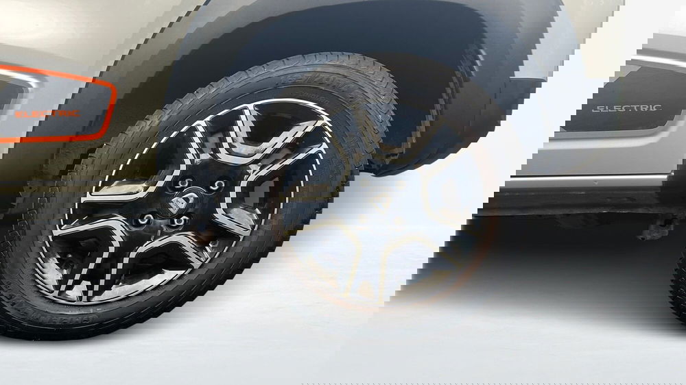 Dacia Spring usata a Catania (15)