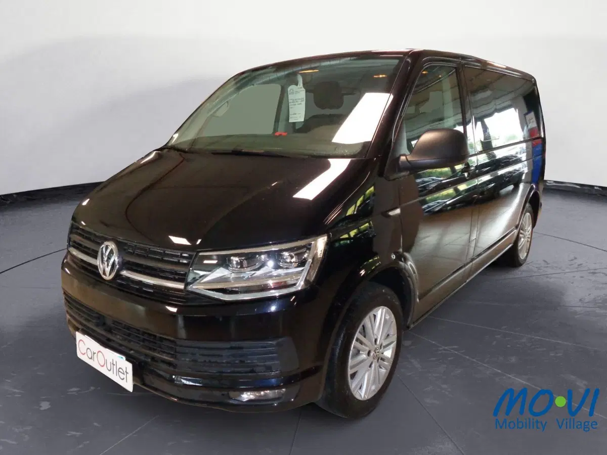 Volkswagen Multivan usata a Torino