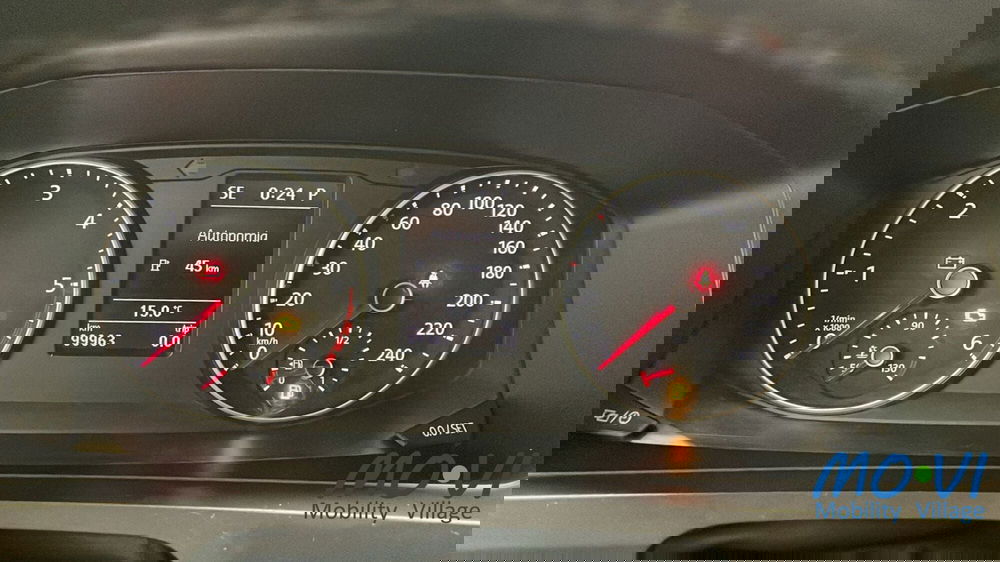 Volkswagen Multivan usata a Torino (17)