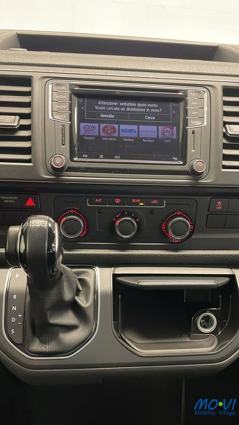 Volkswagen Multivan usata a Torino (18)