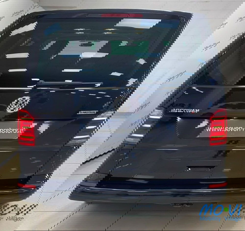 Volkswagen Multivan usata a Torino (5)