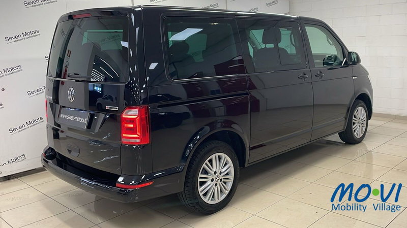 Volkswagen Multivan usata a Torino (7)