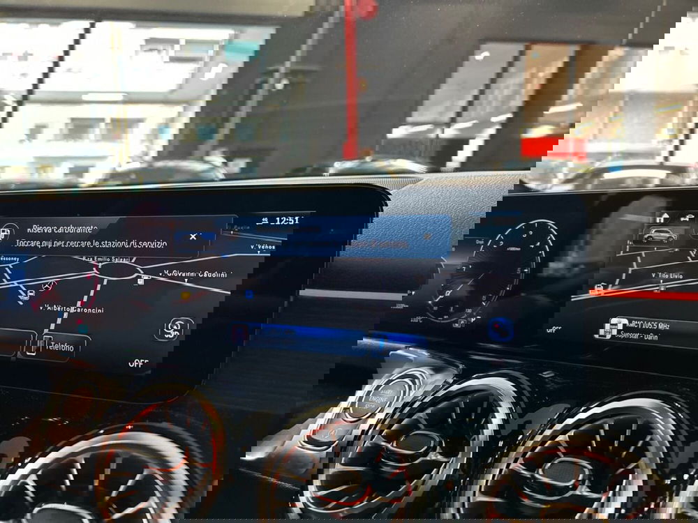 Mercedes-Benz GLB usata a Milano (12)