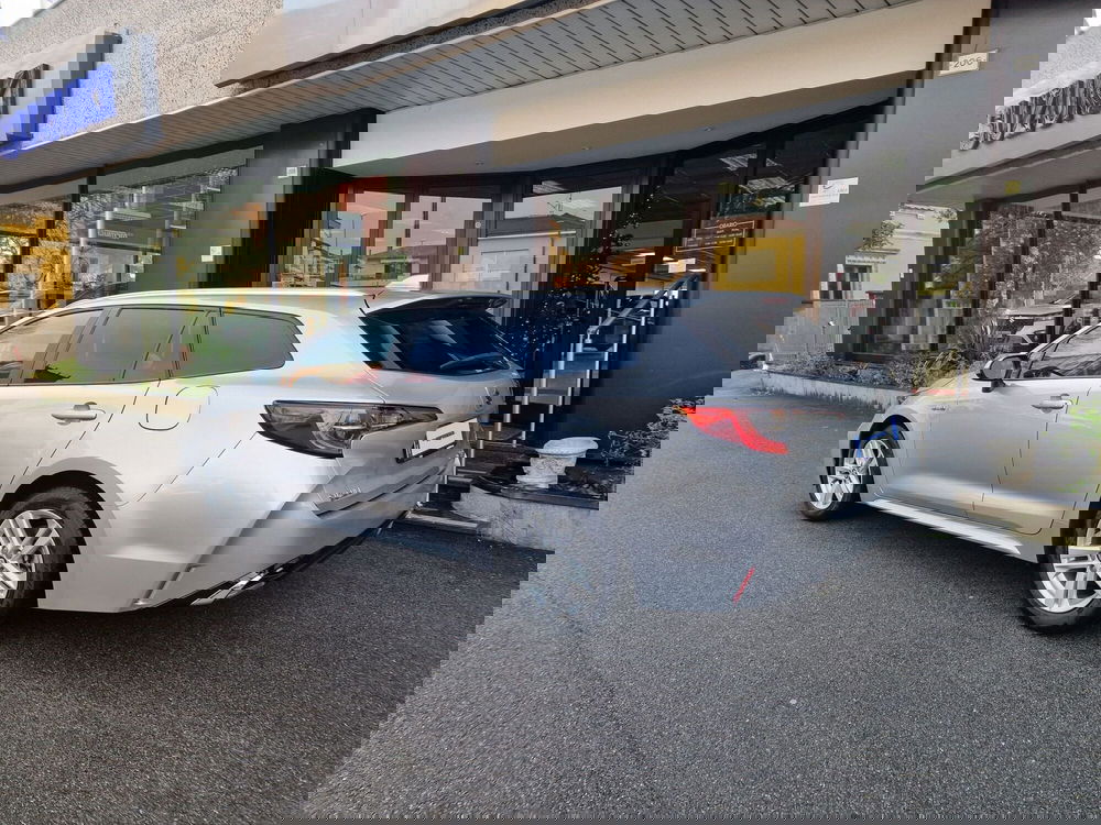 Suzuki Swace usata a Milano (4)