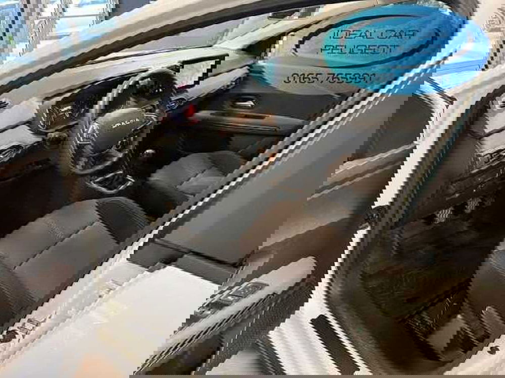 Dacia Jogger usata a Aosta (8)