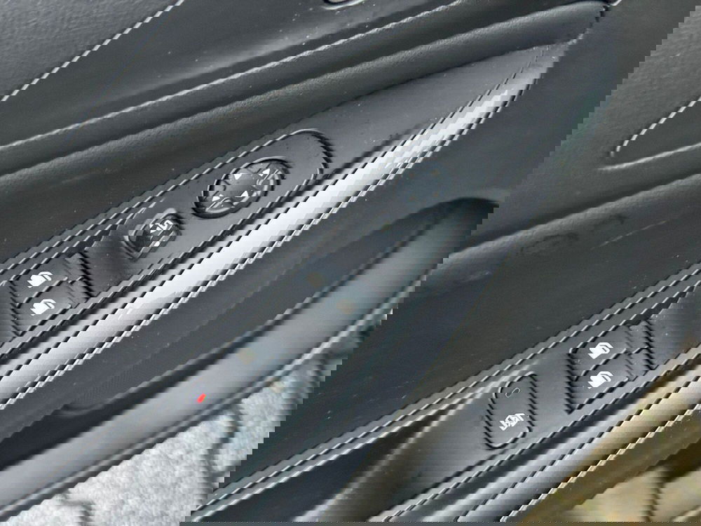 Opel Grandland X usata a Pavia (15)