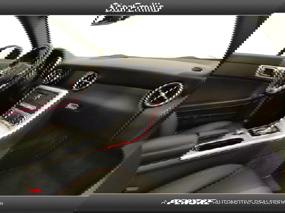 Mercedes-Benz SLC usata a Ferrara (16)