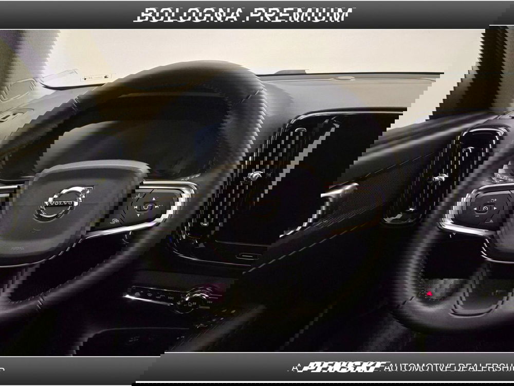 Volvo XC40 usata a Bologna (18)