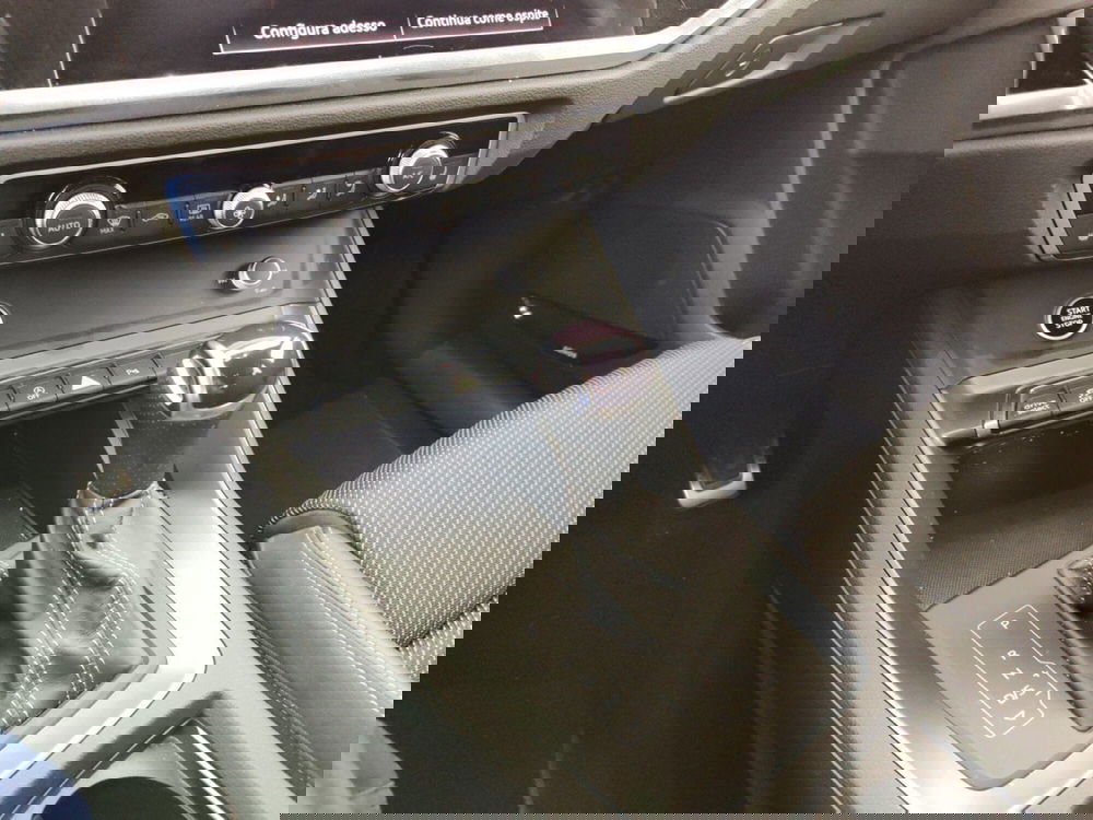 Audi Q3 Sportback usata a Massa-Carrara (11)