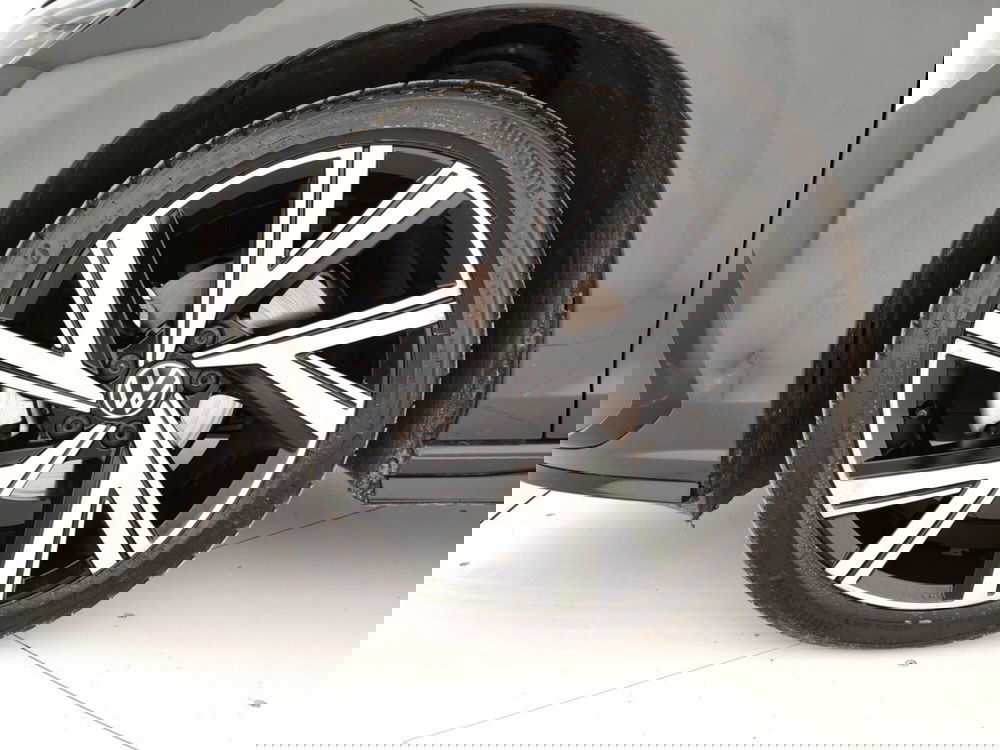 Volkswagen Golf usata a Massa-Carrara (6)