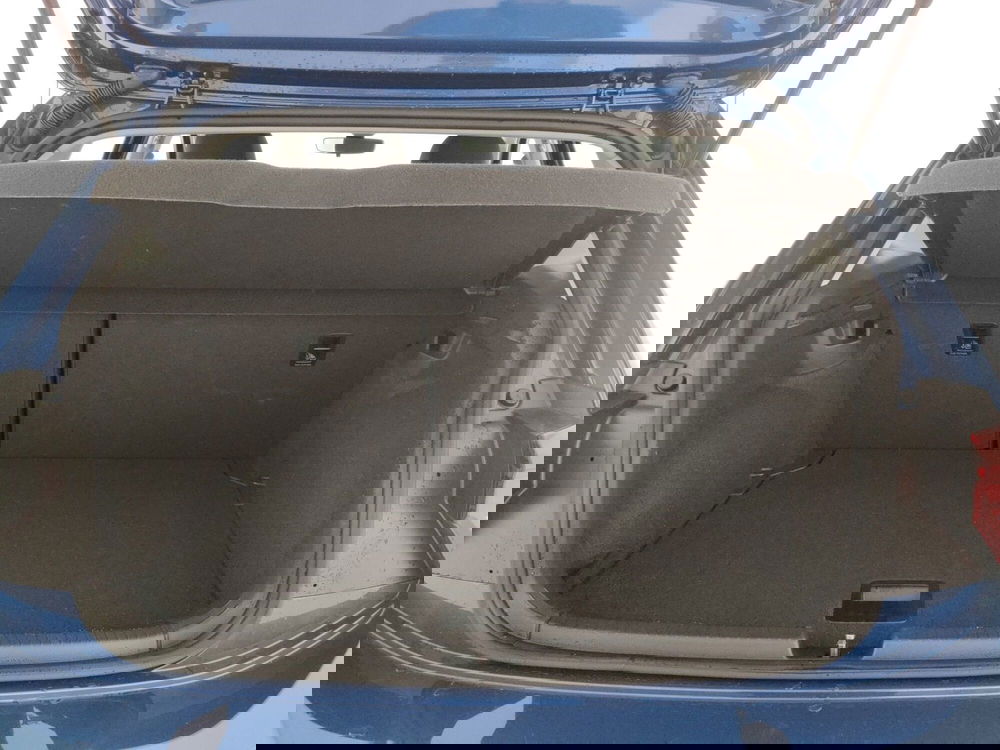 Volkswagen Polo usata a Napoli (17)