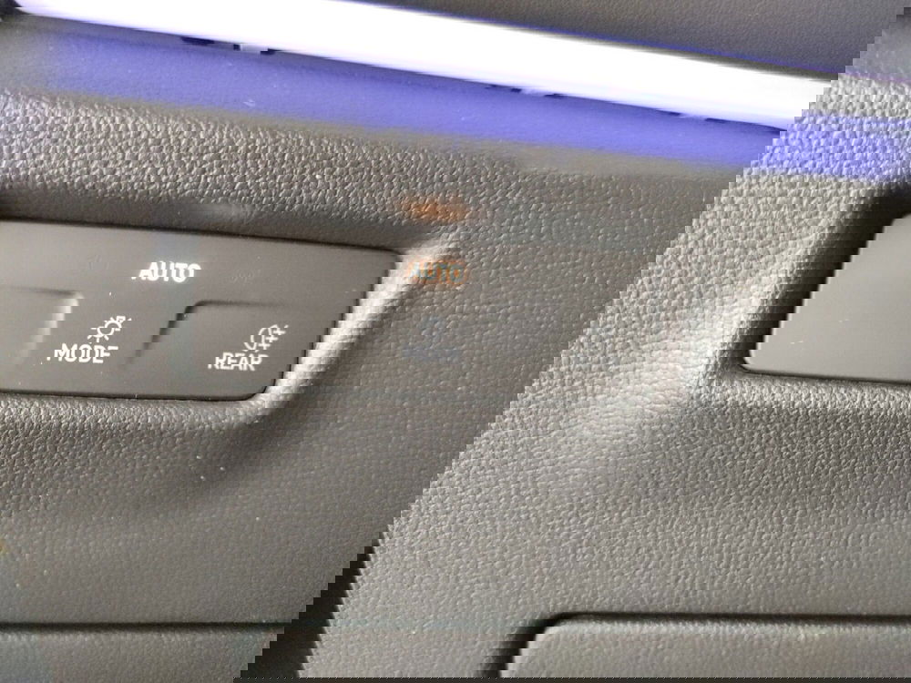 Volkswagen Tiguan usata a Napoli (11)