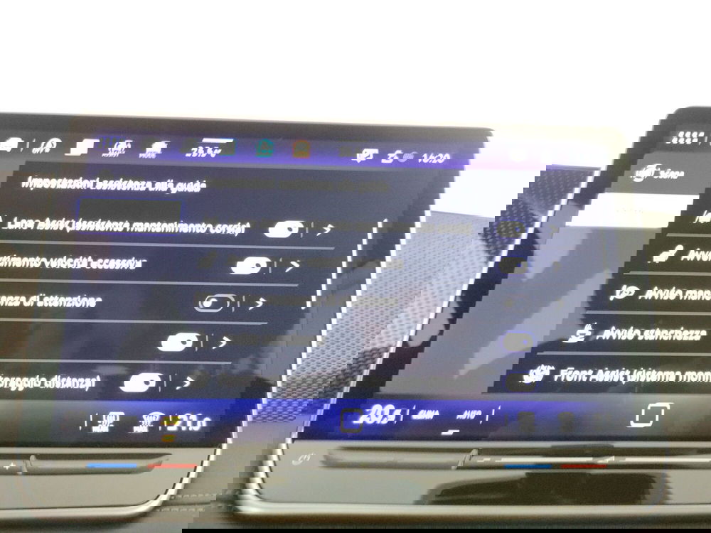 Volkswagen Tiguan usata a Napoli (15)