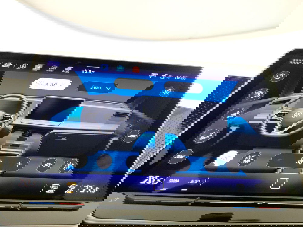 Volkswagen Tiguan usata a Napoli (18)