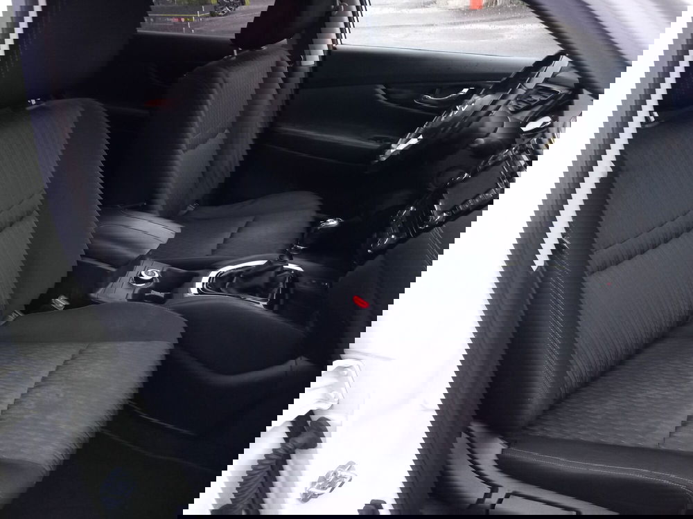 Nissan X-Trail usata a Lucca (12)