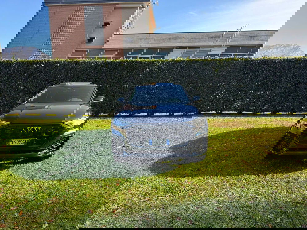 Audi Q8 usata a Salerno (9)