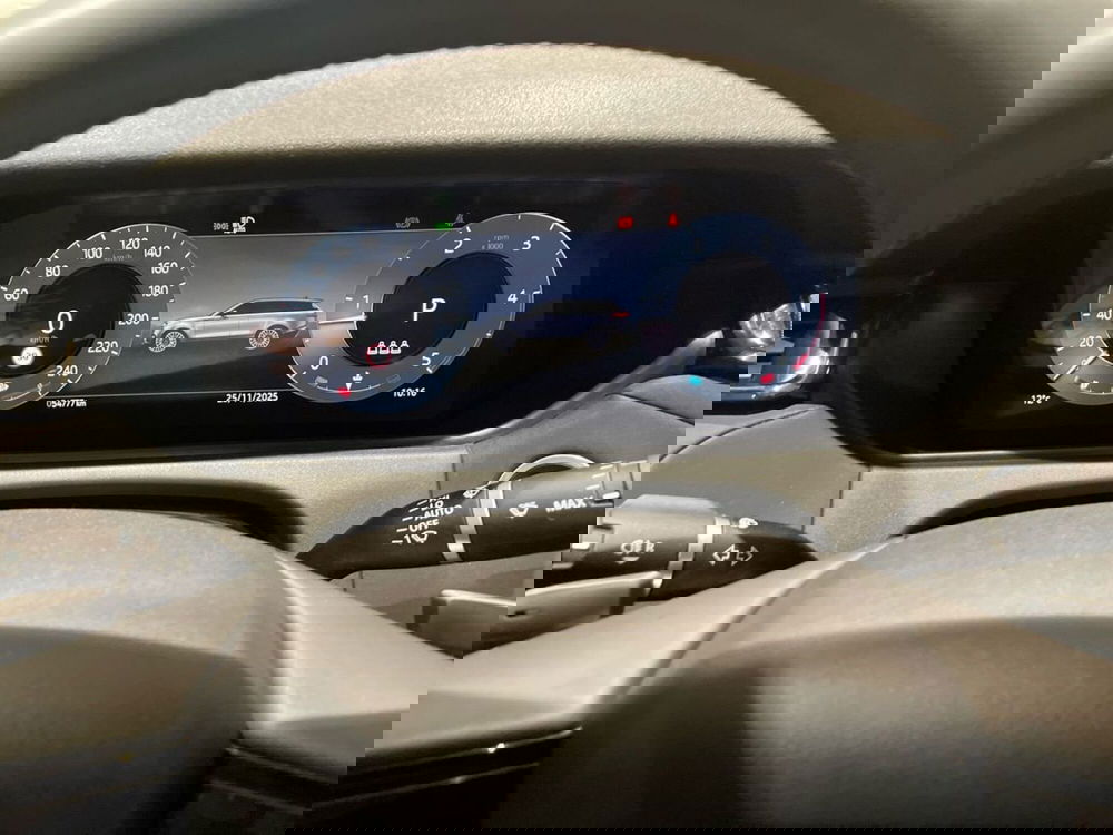 Land Rover Range Rover Velar usata a Firenze (13)