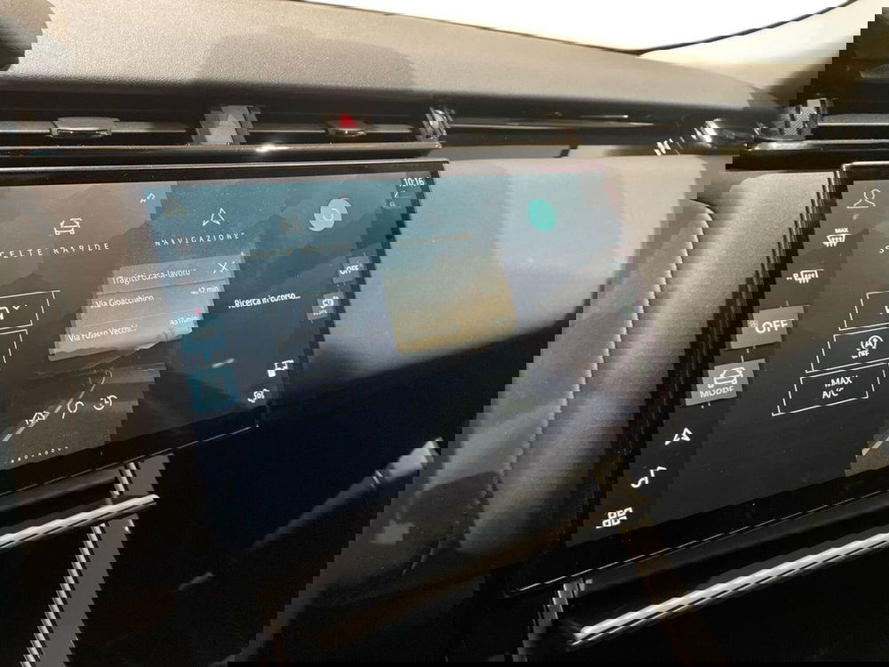 Land Rover Range Rover Velar usata a Firenze (14)