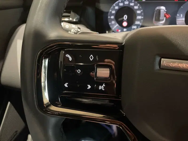Land Rover Range Rover Velar usata a Firenze (17)