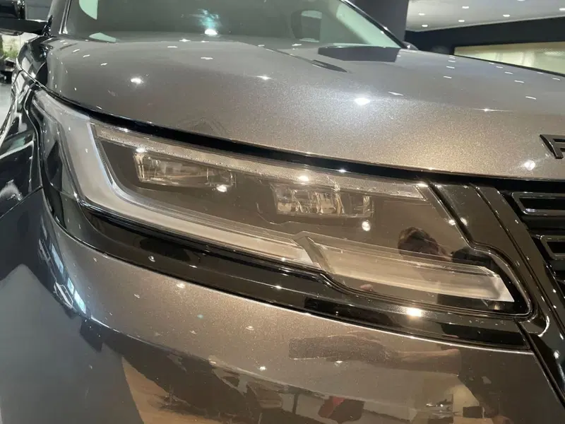 Land Rover Range Rover Velar usata a Firenze (7)