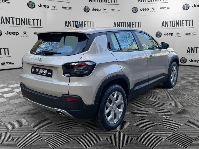 Jeep Avenger nuova a Ancona (5)