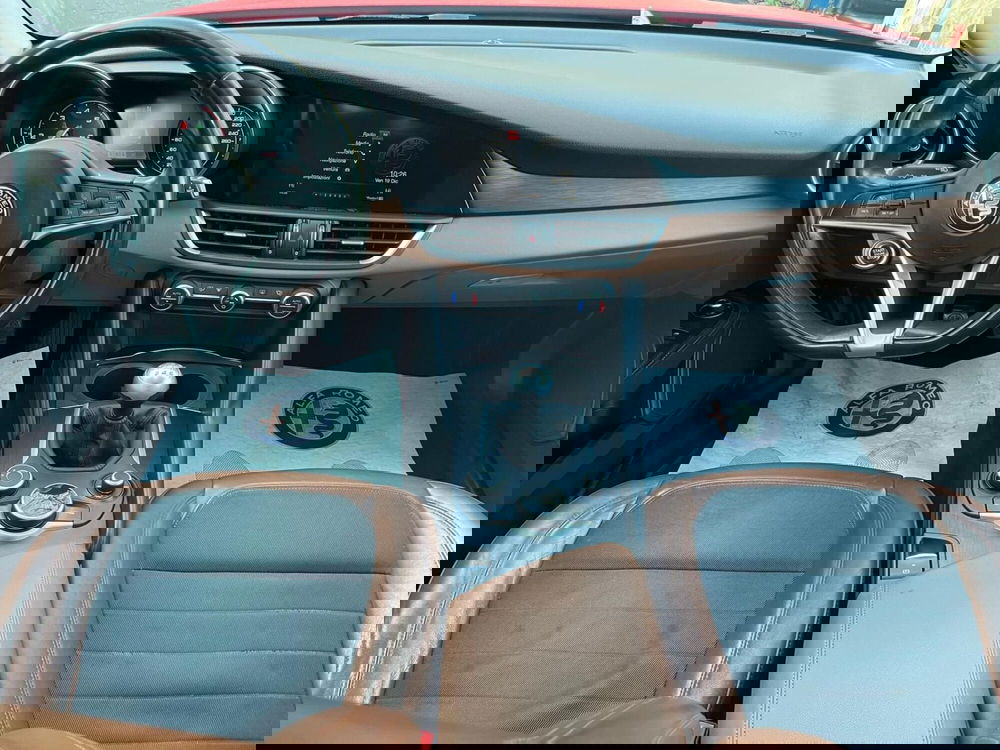 Alfa Romeo Giulia usata a Ancona (10)