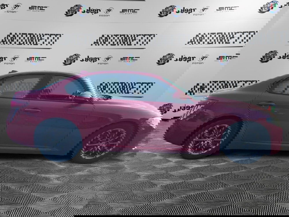 Alfa Romeo Giulia usata a Ancona (4)