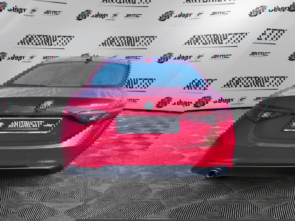 Alfa Romeo Giulia usata a Ancona (6)